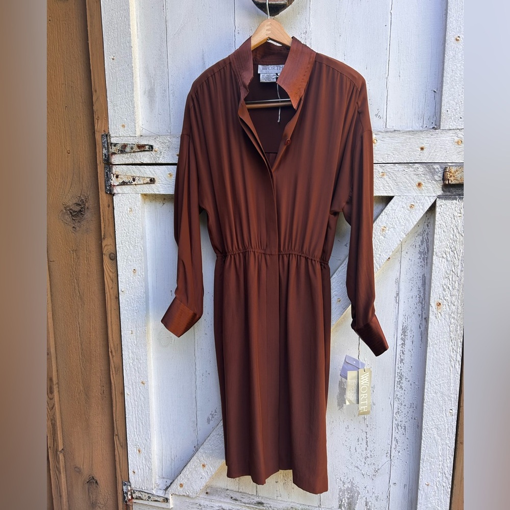Vintage chocolate brown 100% silk dead stock dress with Textured Collar